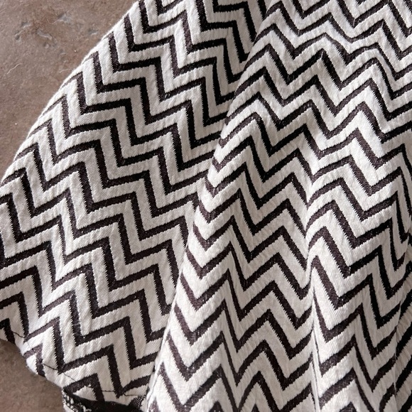 Aeropostale Elastic Waist XS Skirt - Picture 3 of 9